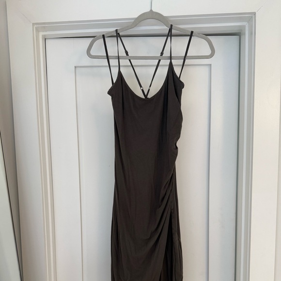 James Perse Backless Dress in grey - Picture 3 of 4